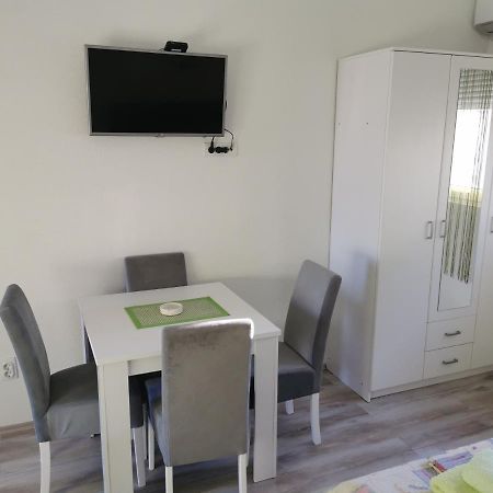 Vrnjačka Banja Apartmani Manila, Terme-Popust, Akva Park-Popust, Garazno Mesto מראה חיצוני תמונה