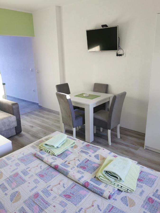 Vrnjačka Banja Apartmani Manila, Terme-Popust, Akva Park-Popust, Garazno Mesto מראה חיצוני תמונה